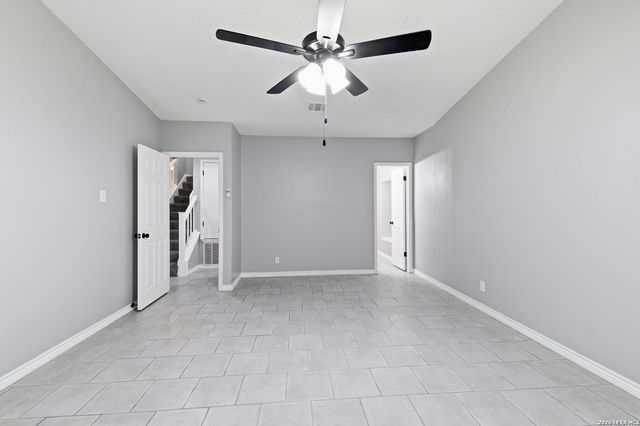 7906 Millers Trl, San Antonio, TX 78244