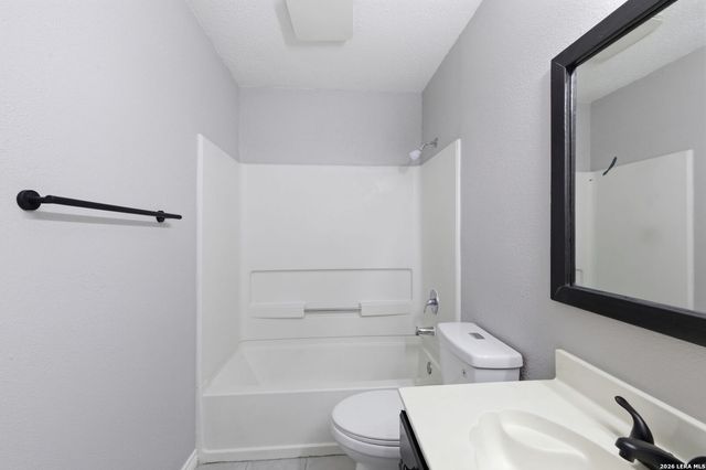 7906 Millers Trl, San Antonio, TX 78244