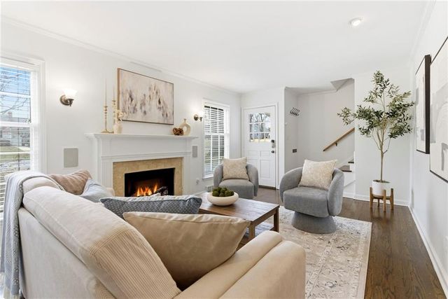 5206 W 70th Street, Prairie Village, KS 66208