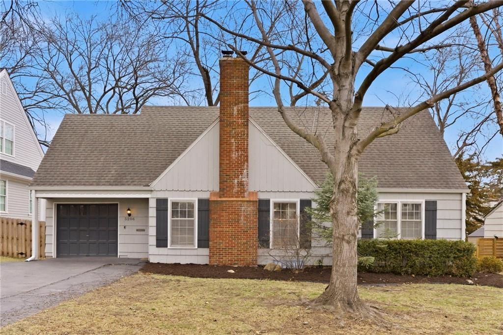 5206 W 70th Street, Prairie Village, KS 66208