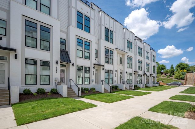 1033 Wesley Terrace Avenue, Charlotte, NC 28208