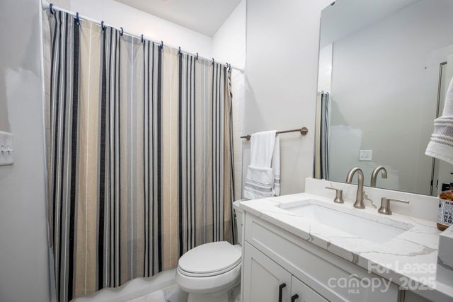 1033 Wesley Terrace Avenue, Charlotte, NC 28208