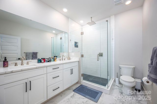 1033 Wesley Terrace Avenue, Charlotte, NC 28208