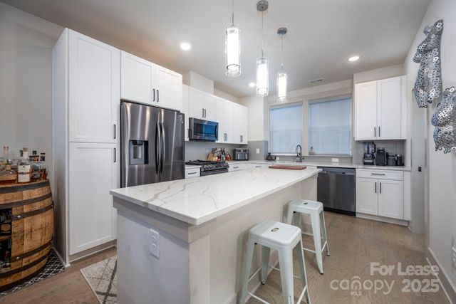 1033 Wesley Terrace Avenue, Charlotte, NC 28208