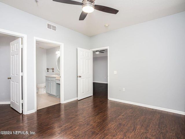 8550 TOUCHTON Road 1126, Jacksonville, FL 32216