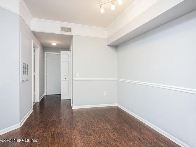 8550 TOUCHTON Road 1126, Jacksonville, FL 32216