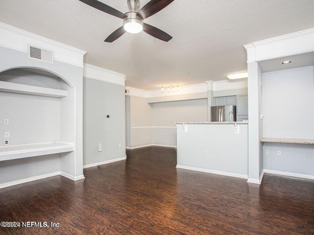 8550 TOUCHTON Road 1126, Jacksonville, FL 32216