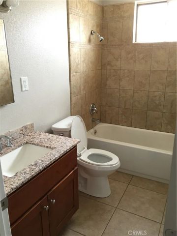 644 W 3rd, Azusa, CA 91702