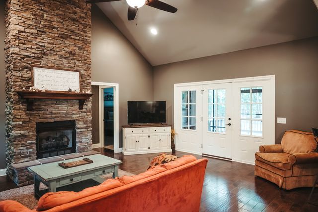 1012 Bonner Way, Estill Springs, TN 37330