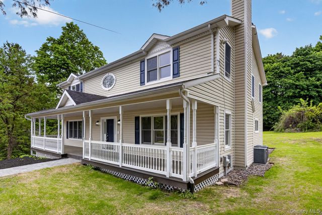27 Cedar Drive, Putnam Valley, NY 10579
