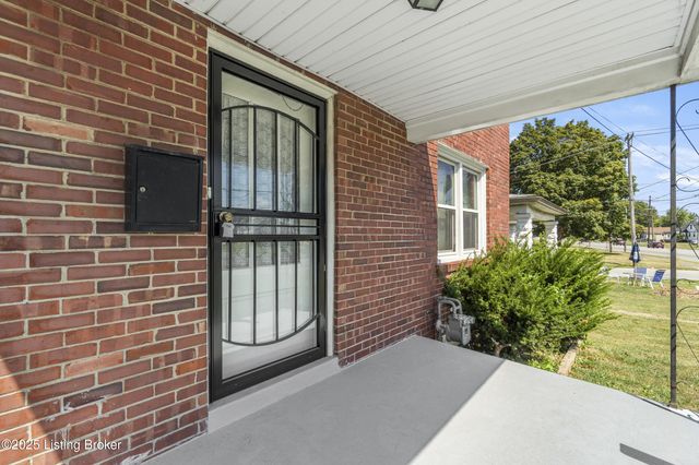 3238 Taylor Blvd, Louisville, KY 40215