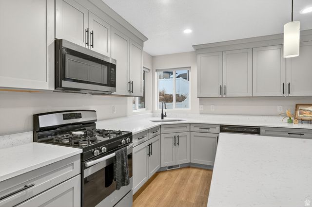 478 N WOODLAND RD, Saratoga Springs, UT 84045