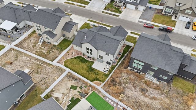 478 N WOODLAND RD, Saratoga Springs, UT 84045