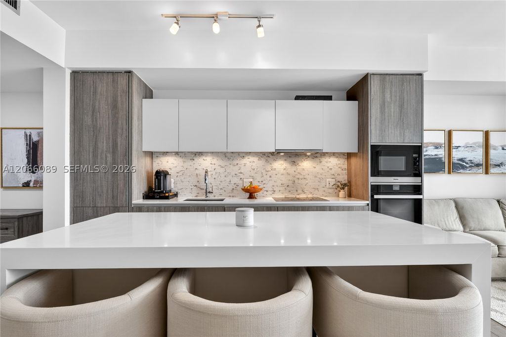 2900 NE 7th Ave 1908, Miami, FL 33137