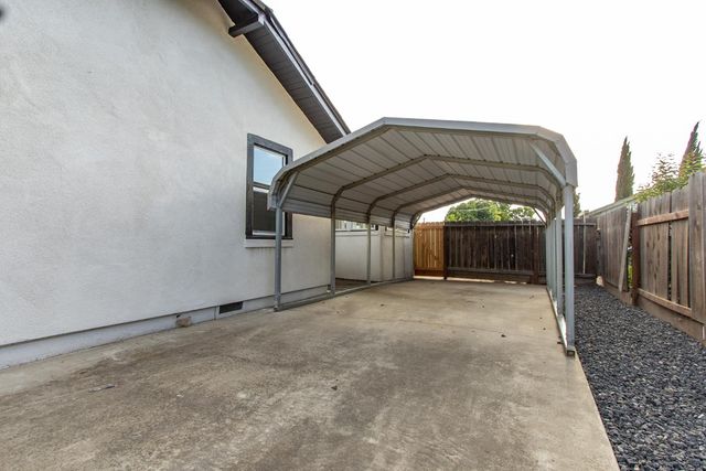 2520 2nd, Ceres, CA 95307