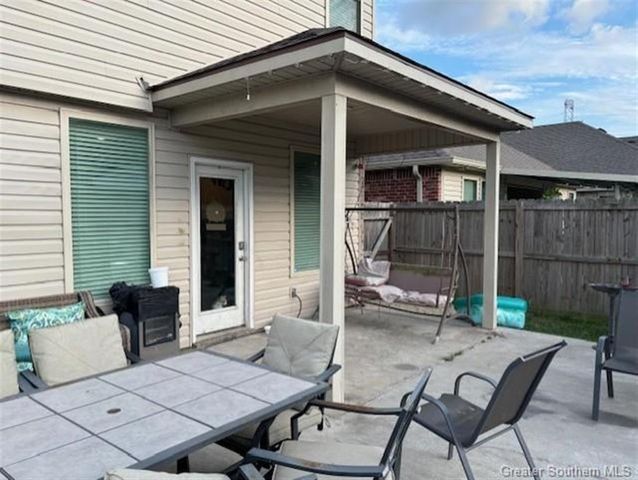 327 Windsor Drive, Sulphur, LA 70665