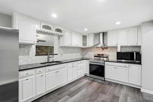 11349 Lincolnshire Drive, Forest Park, OH 45240