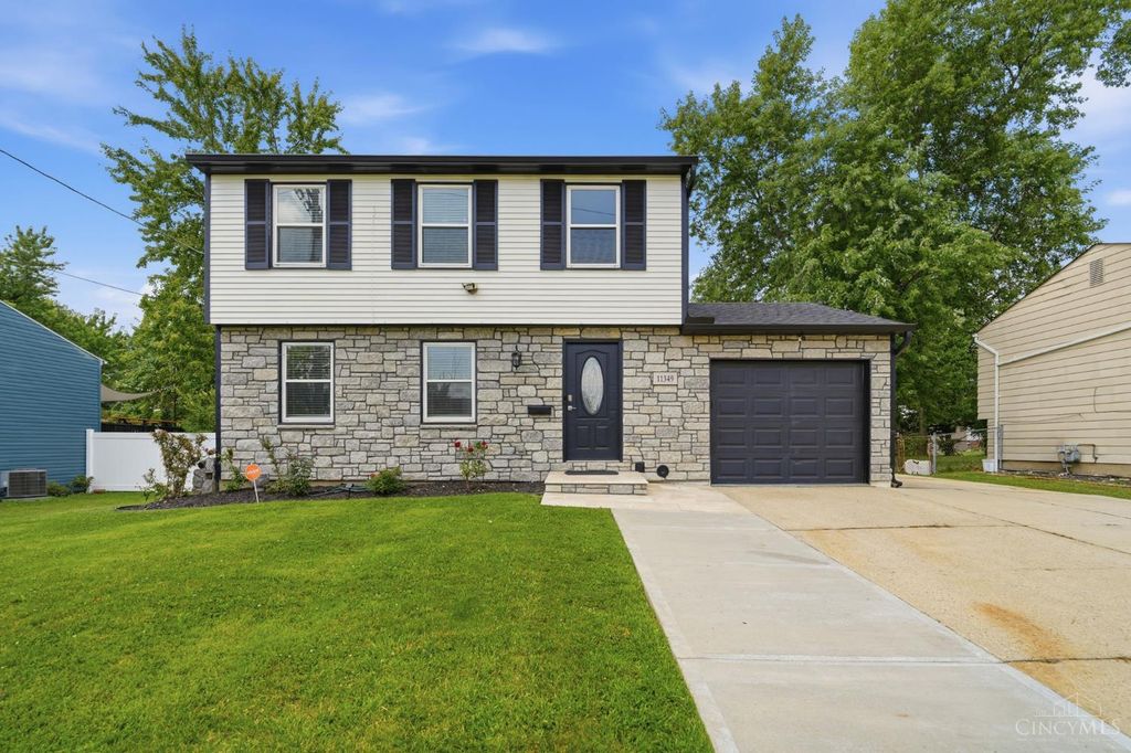 11349 Lincolnshire Drive, Forest Park, OH 45240
