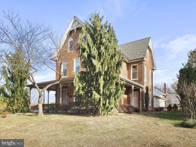 503 S POTOMAC STREET, Waynesboro, PA 17268