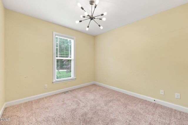 85 Copper Creek Drive, Youngsville, NC 27596
