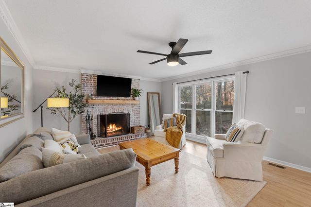 1106 Willow Branch Drive, Simpsonville, SC 29680