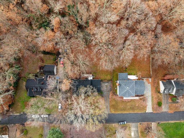 1106 Willow Branch Drive, Simpsonville, SC 29680