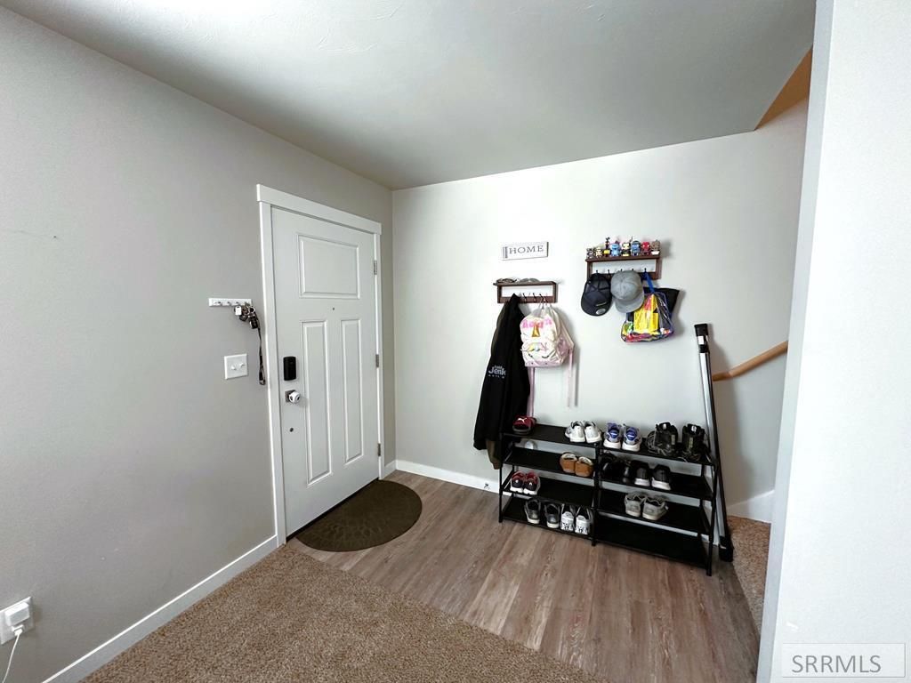 Image 10 of property listing at 2001 Lawrence Lane # 604, Blackfoot, ID 83221