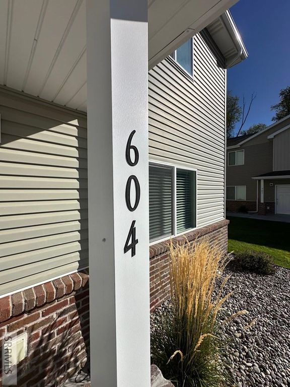 Image 4 of property listing at 2001 Lawrence Lane # 604, Blackfoot, ID 83221
