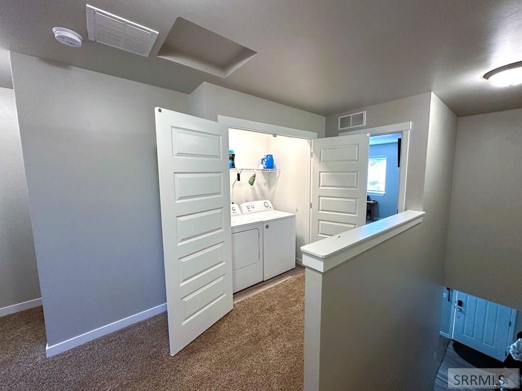 Image 40 of property listing at 2001 Lawrence Lane # 604, Blackfoot, ID 83221