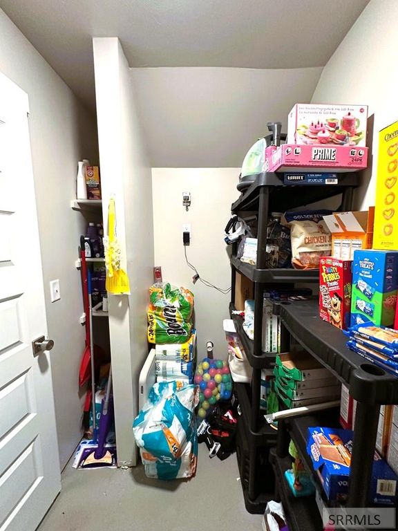 Image 42 of property listing at 2001 Lawrence Lane # 604, Blackfoot, ID 83221