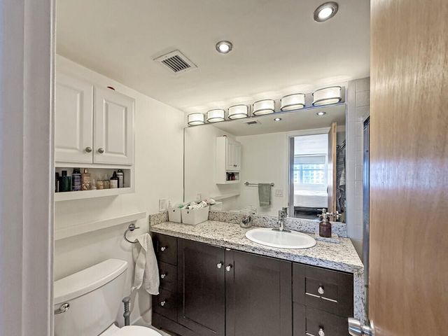 2801 NE 183rd Street 1212, Aventura, FL 33160