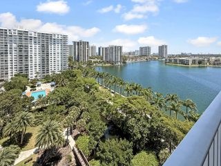 2801 NE 183rd Street 1212, Aventura, FL 33160