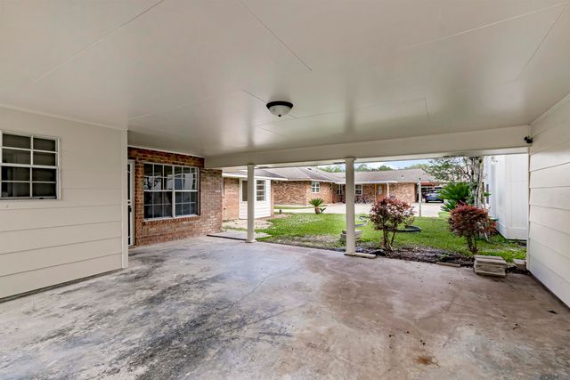 12356 Kingston Dr, Baton Rouge, LA 70807