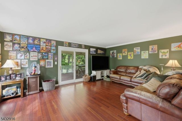 12 Homestead Farm Rd, Alexandria Twp., NJ 08848