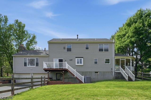 12 Homestead Farm Rd, Alexandria Twp., NJ 08848