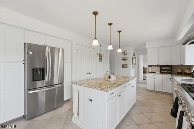 12 Homestead Farm Rd, Alexandria Twp., NJ 08848