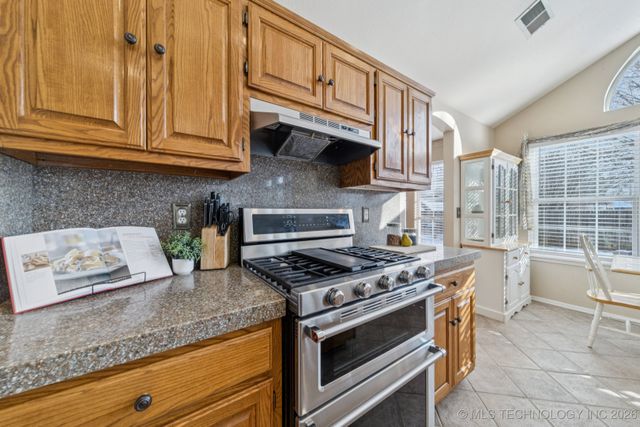 8108 S Juniper Avenue, Broken Arrow, OK 74011