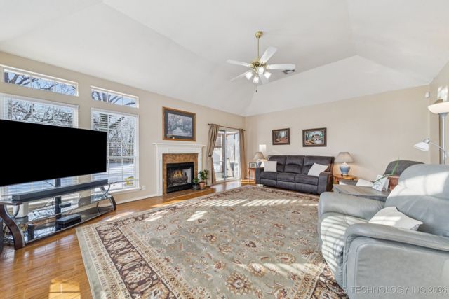 8108 S Juniper Avenue, Broken Arrow, OK 74011