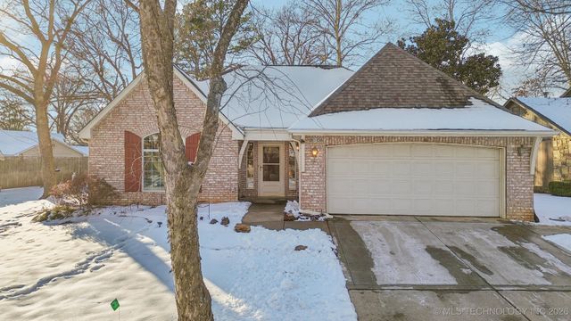 8108 S Juniper Avenue, Broken Arrow, OK 74011