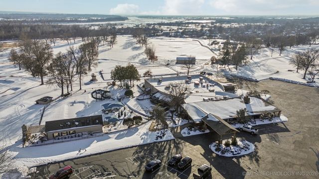 8108 S Juniper Avenue, Broken Arrow, OK 74011