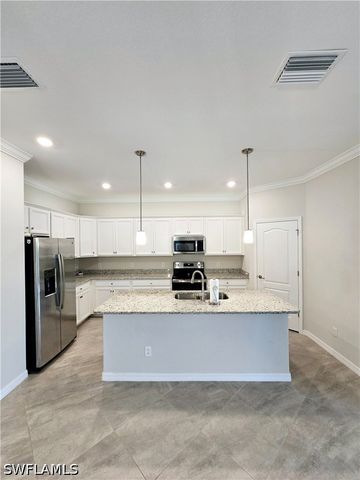 2288 Dancy ST, Naples, FL 34120