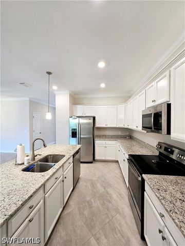 2288 Dancy ST, Naples, FL 34120