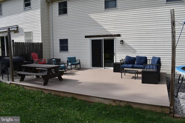 220 BOXWOOD RD, Manchester, PA 17345