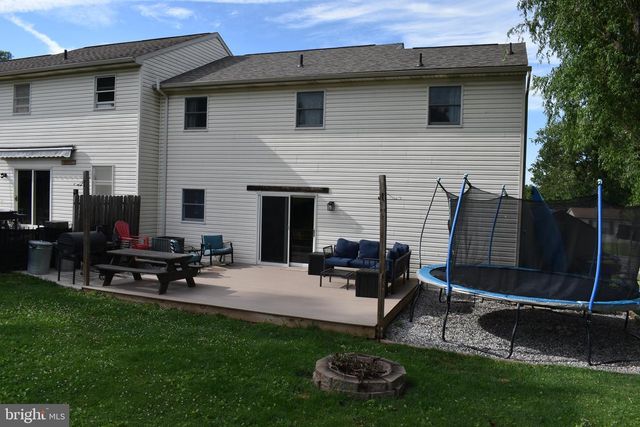 220 BOXWOOD RD, Manchester, PA 17345