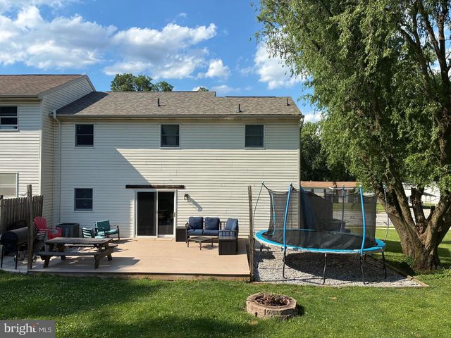 220 BOXWOOD RD, Manchester, PA 17345