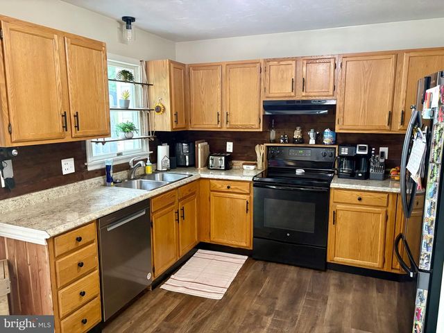 220 BOXWOOD RD, Manchester, PA 17345