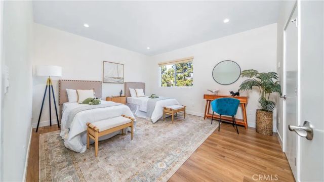 17158 Chatsworth Street 4, Granada Hills, CA 91344