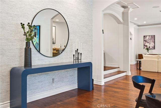 25527 Hamilton Court, Calabasas, CA 91302