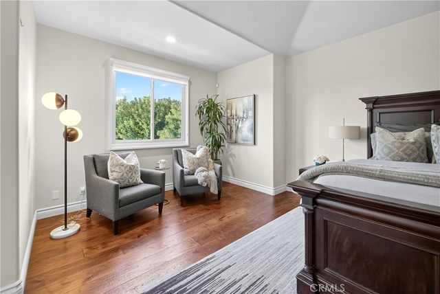 25527 Hamilton Court, Calabasas, CA 91302