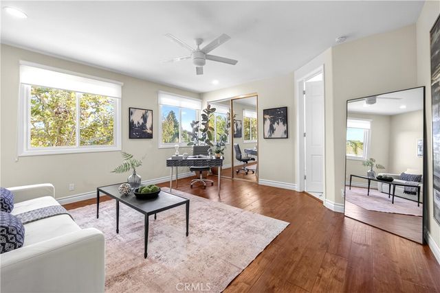 25527 Hamilton Court, Calabasas, CA 91302